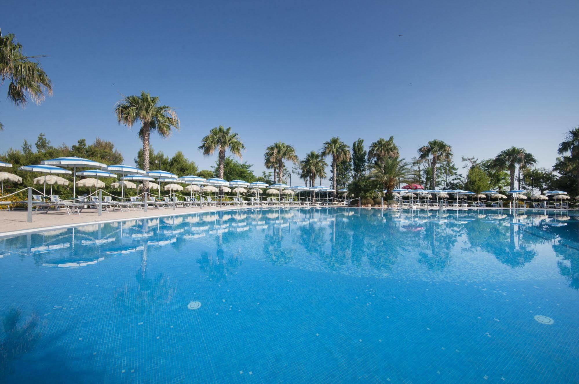 Blu Salento Village Sant Isidoro  Esterno foto